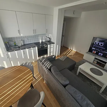 Lovely 1-bedroom With Parking Spot Апартаменты Есхейм