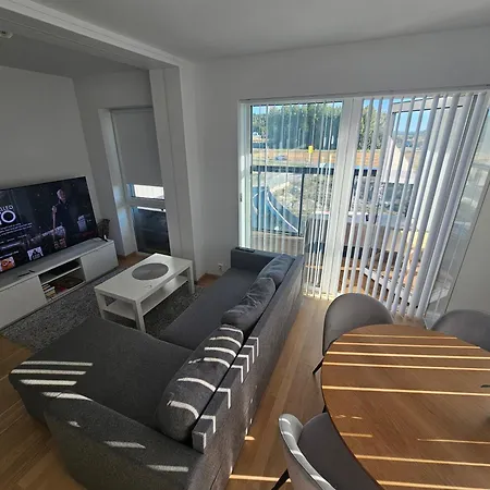 Apartment Lovely 1-bedroom With Parking Spot